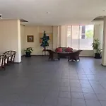 Recem Reformado Com Dois Dormitorio Com Ar Condicionado